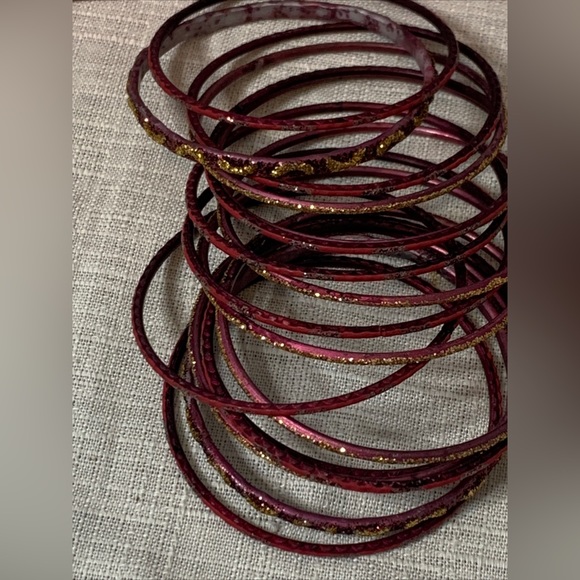 Girl’s bangle bracelets (set of 17) - Picture 5 of 6